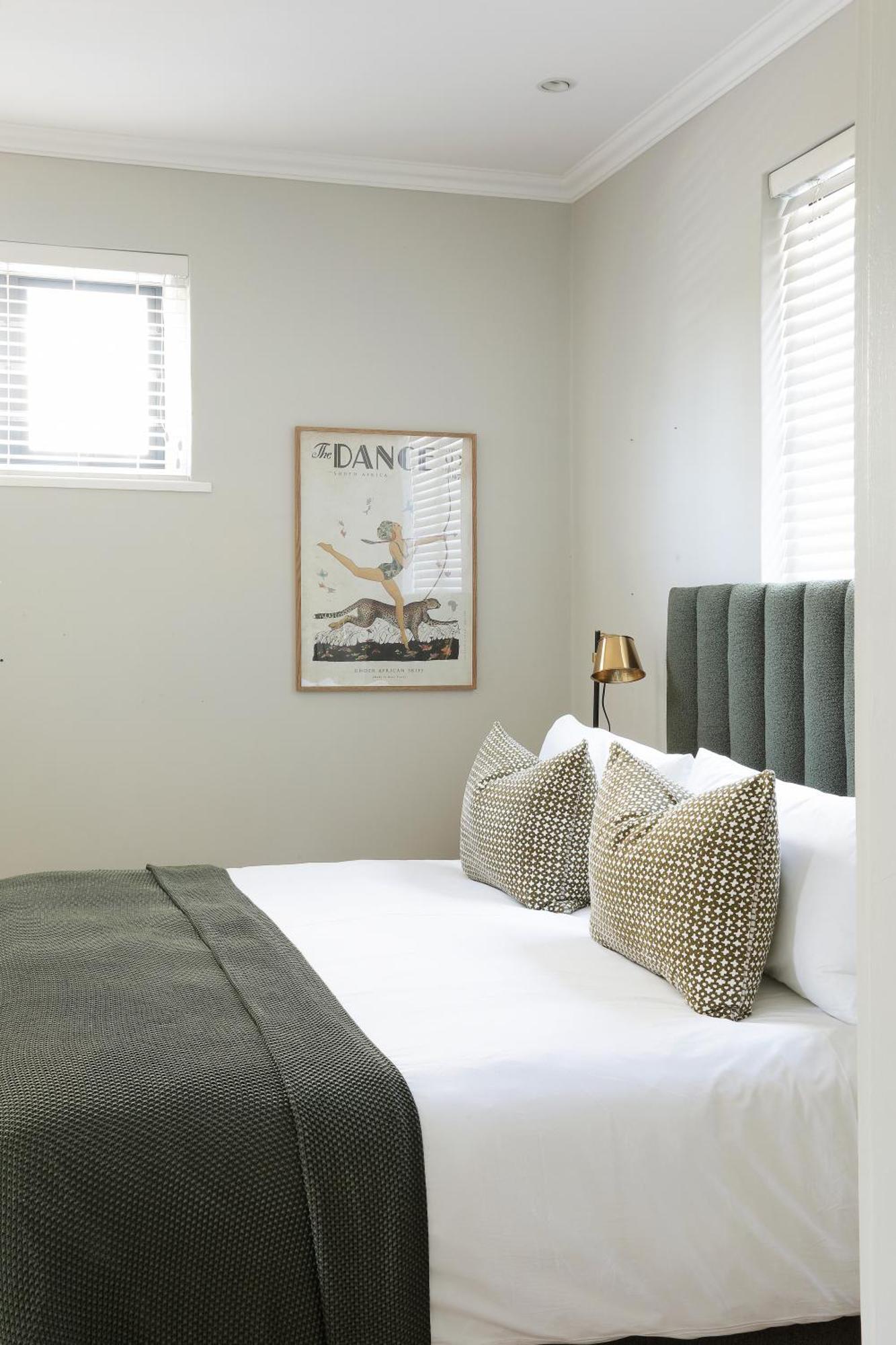 Warwick Mansions 1 * Cape Town