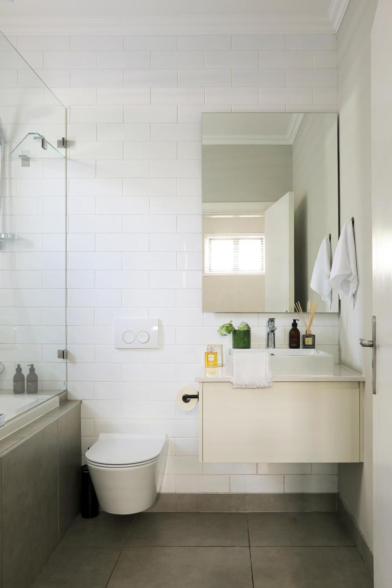 Warwick Mansions 1 * Cape Town